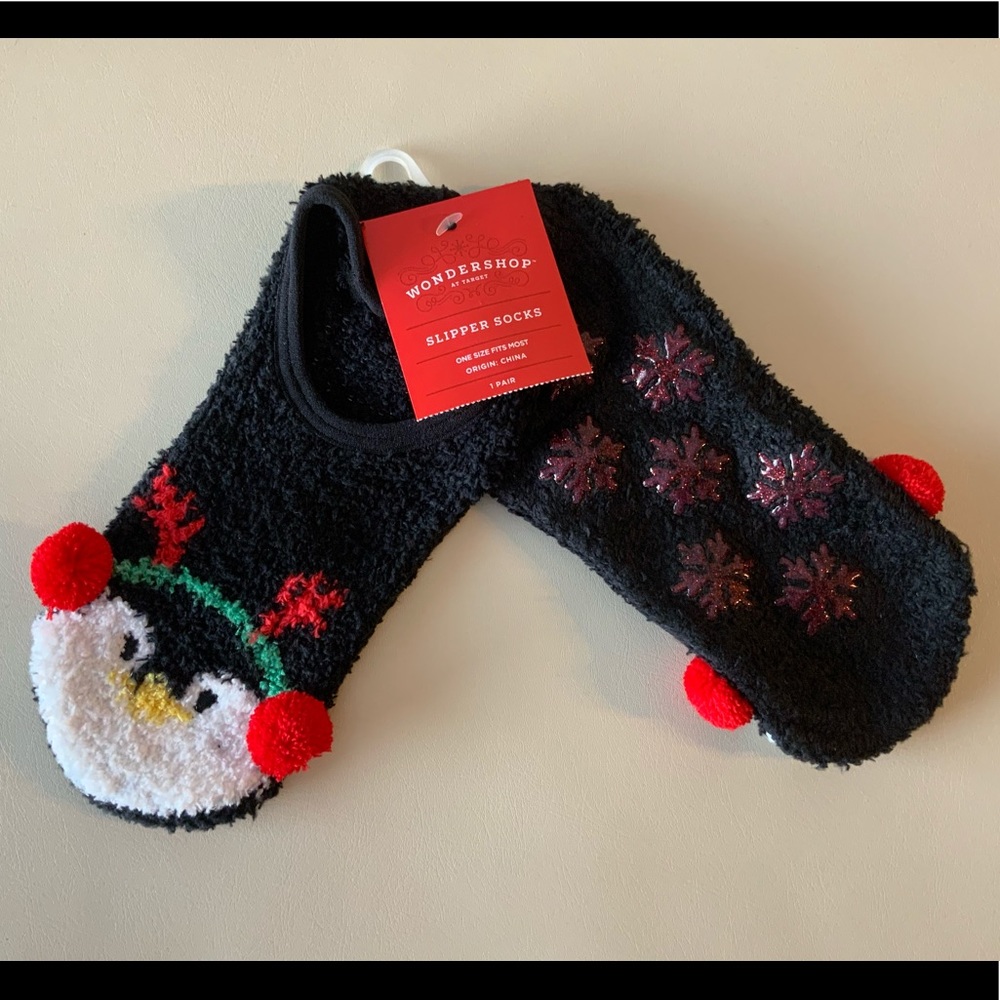 Women's Penguin Cuff Slipper Socks - NEW